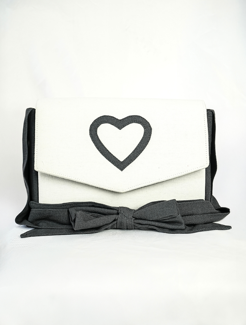 VALENTINE CLUTCH CHARCOAL