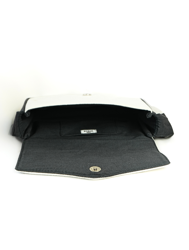 VALENTINE CLUTCH CHARCOAL