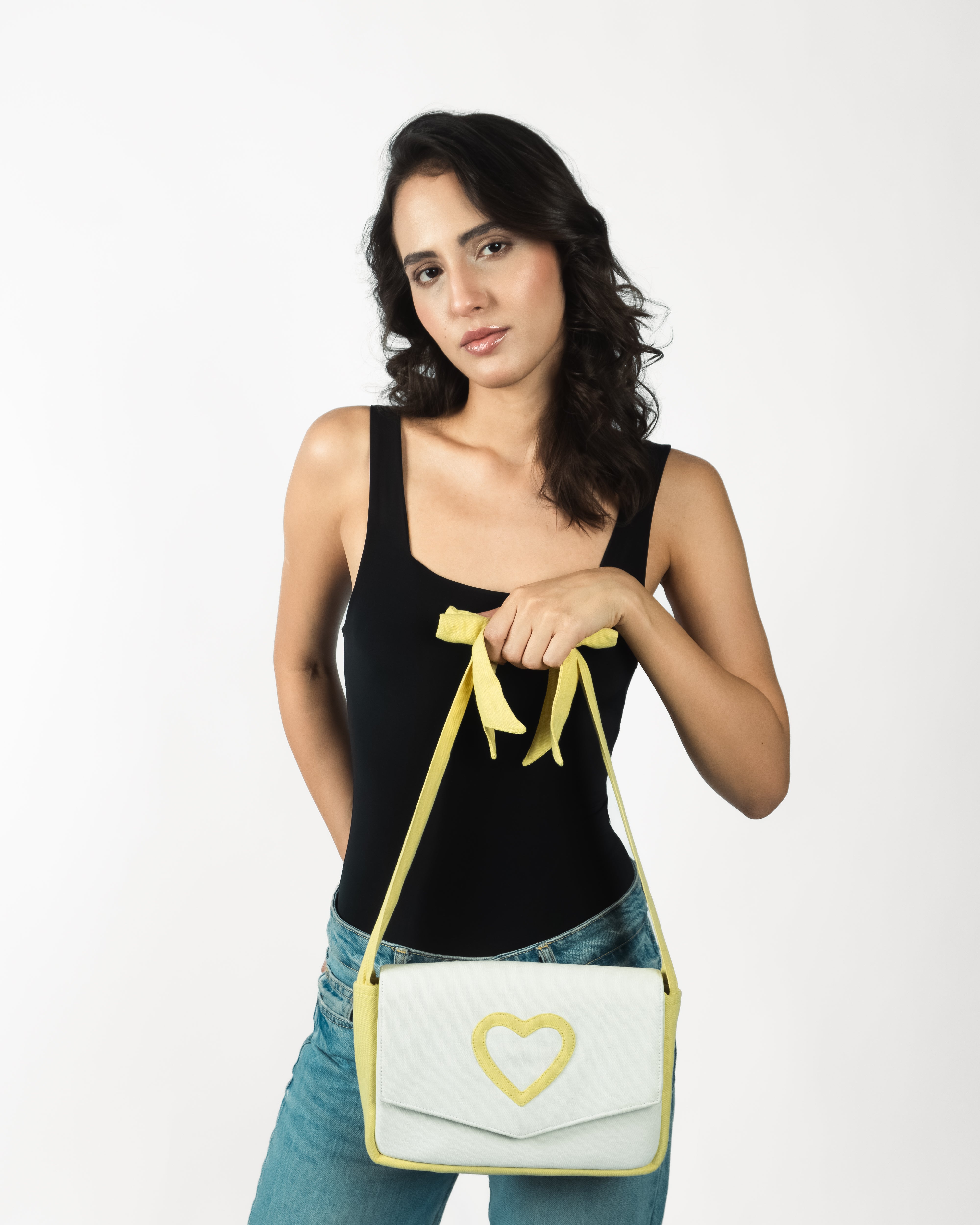 VALENTINE CLUTCH YELLOW