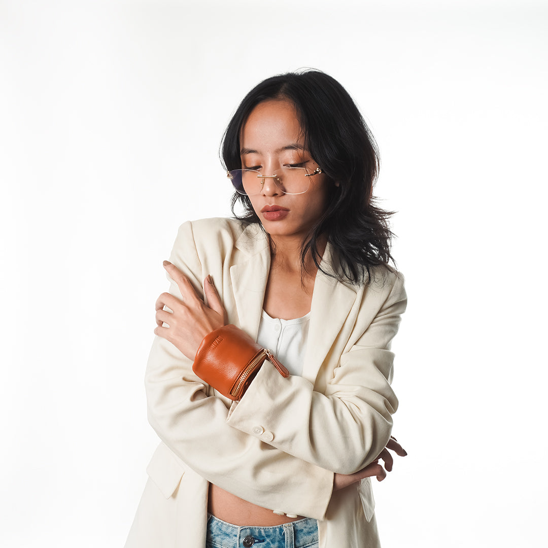 BFF WRIST BAG- BROWN - Rizir