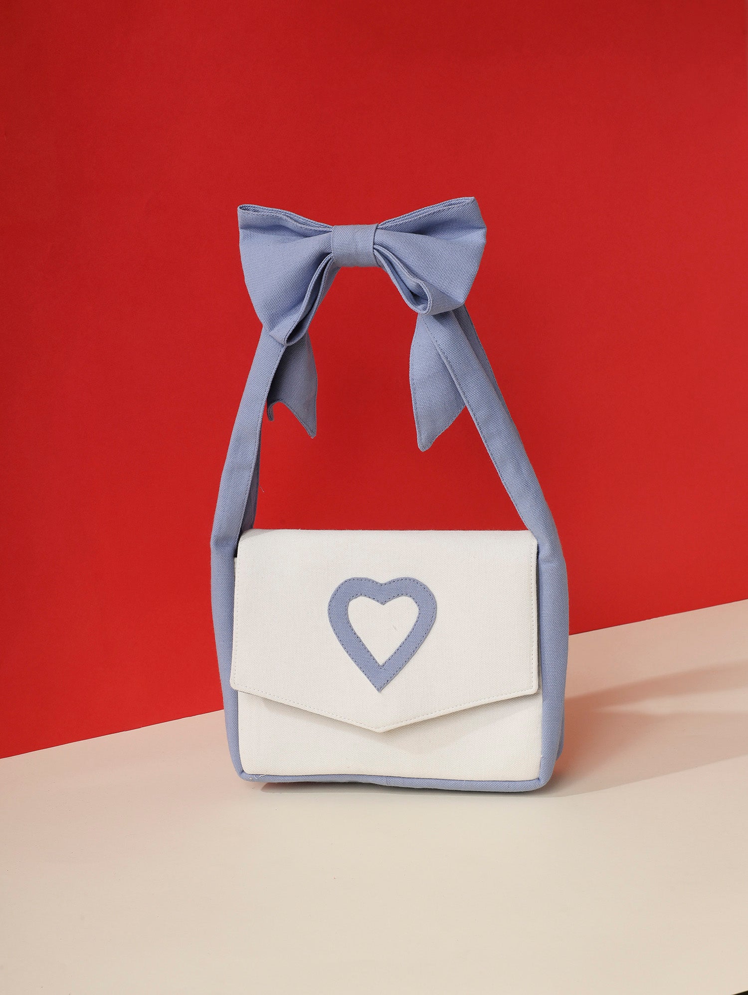 VALENTINE CLUTCH - AZURE BLUE - Rizir